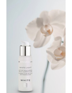 Bruno Vassari Correttore sbiancante White Light 30 ml 2